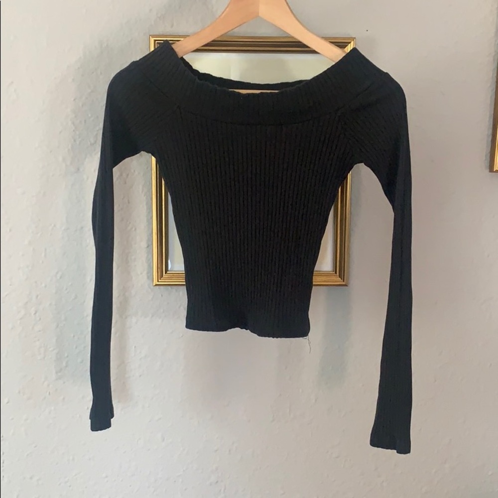 Off the should black top